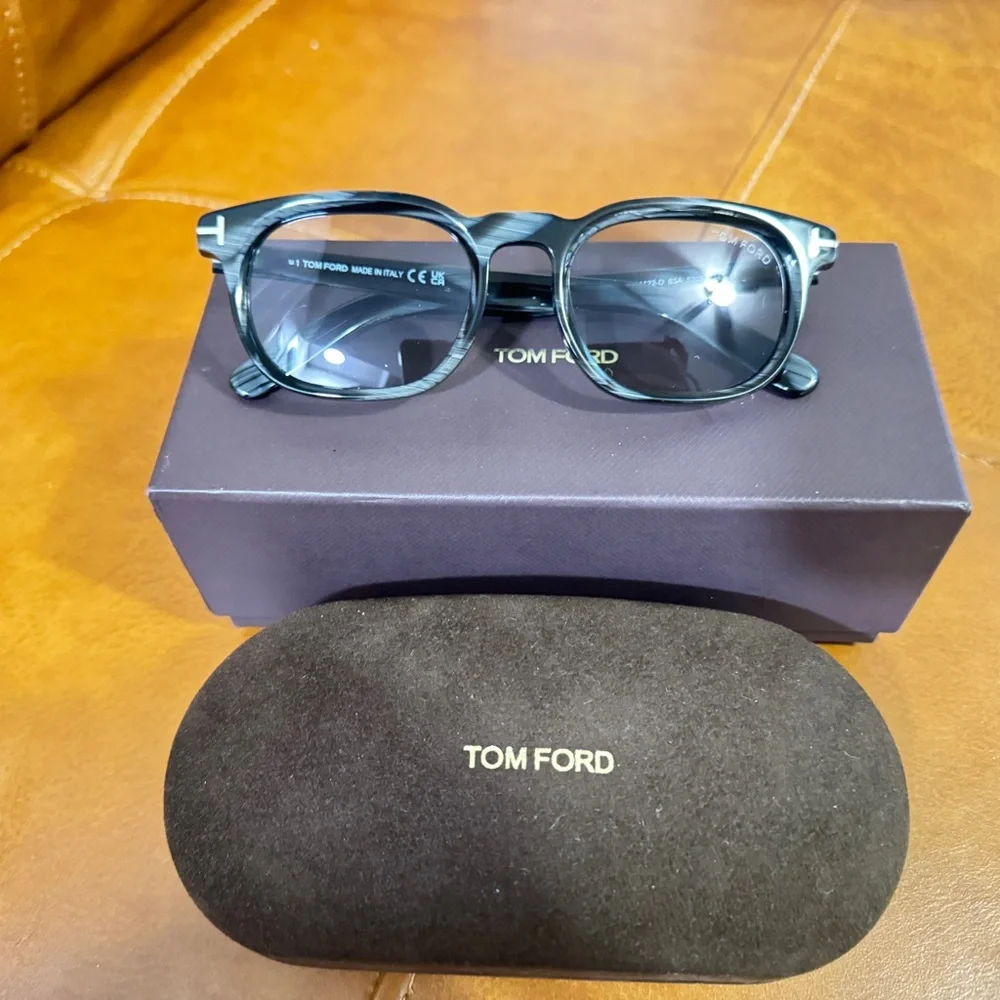 TOM‎ FORD Men’s/Unisex Sunglasses